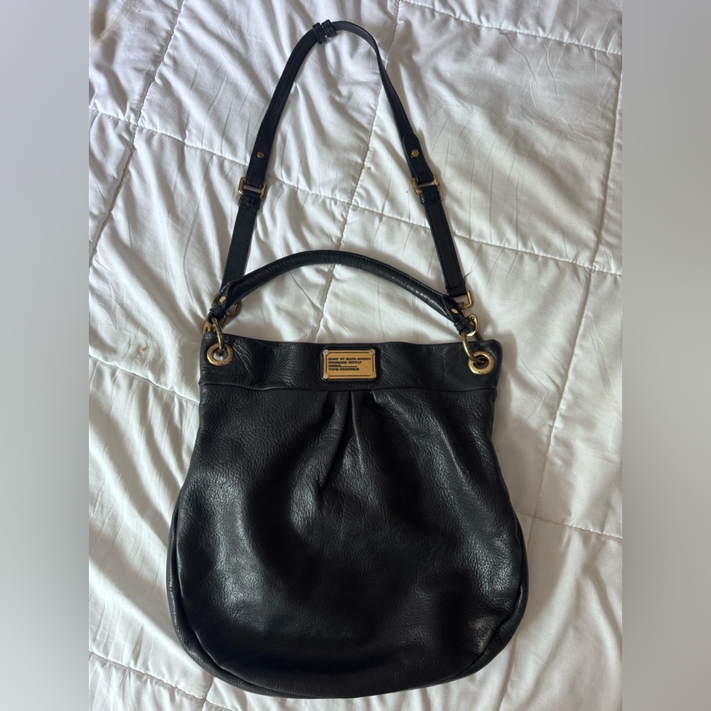 Marc by Marc Jacobs Hillier Hobo Black Pebbled Leather Handbag Gold Hardware